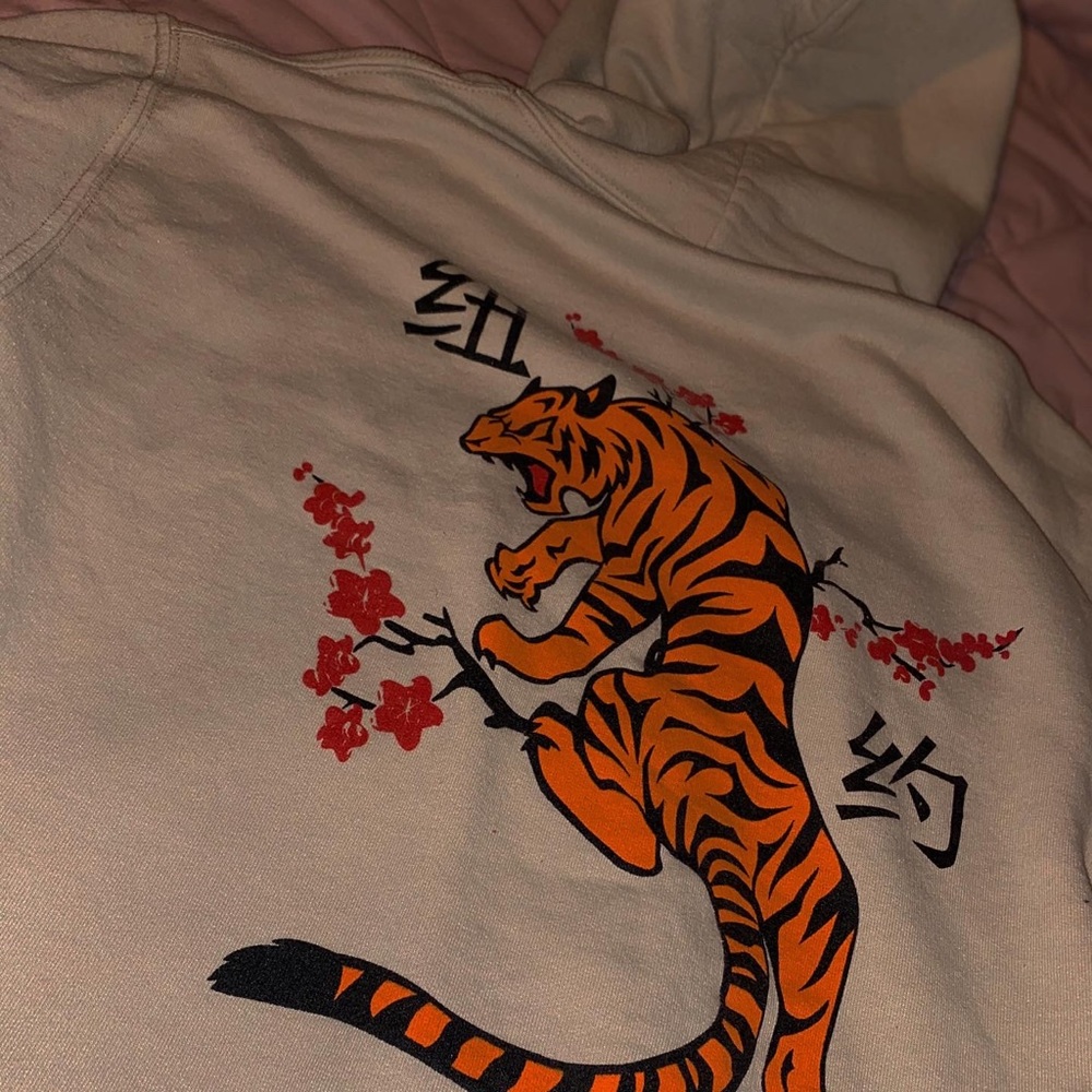 Sweater - Picture 2 of 2
